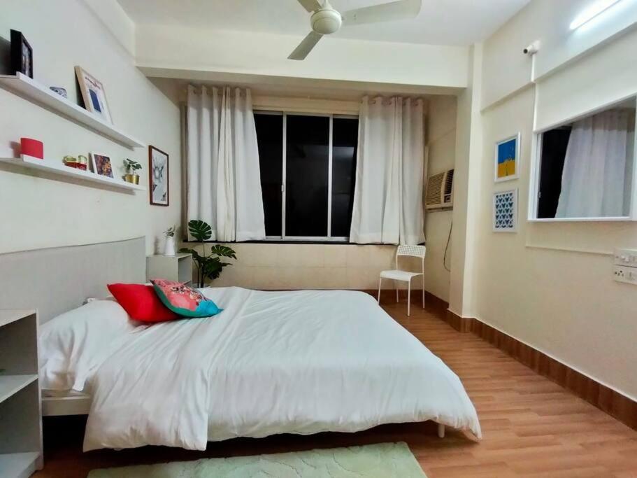 Mon Desire 5, Perry Cross Rd, Bandra West By Connekt Homes Mumbai Kültér fotó