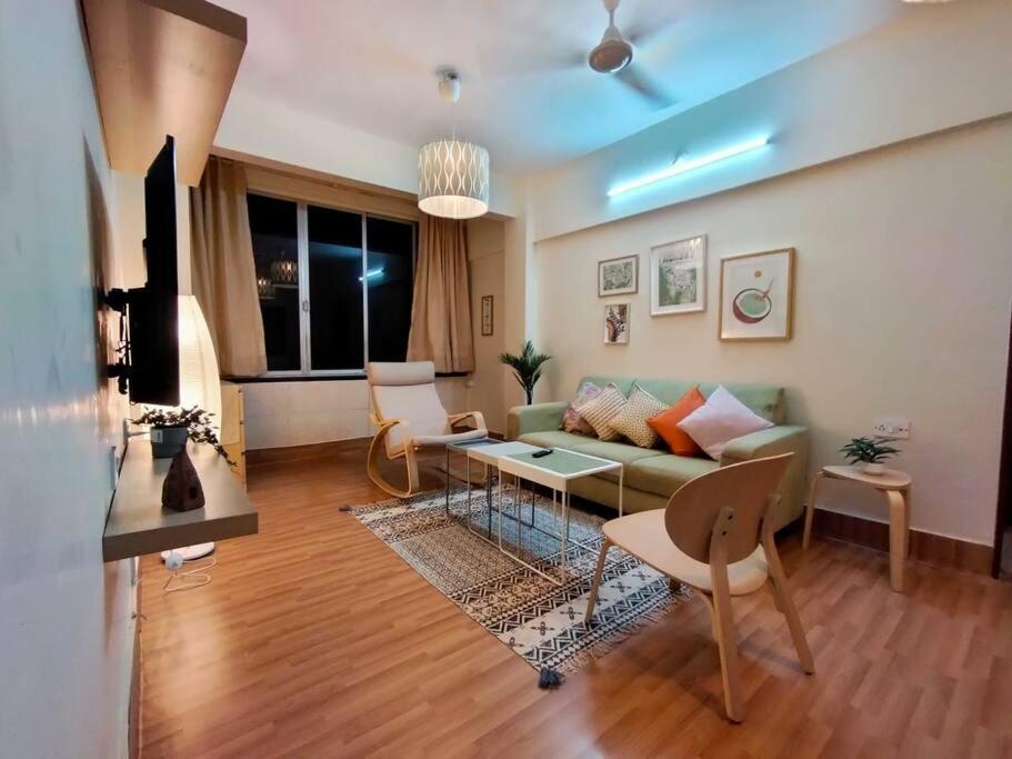 Mon Desire 5, Perry Cross Rd, Bandra West By Connekt Homes Mumbai Kültér fotó